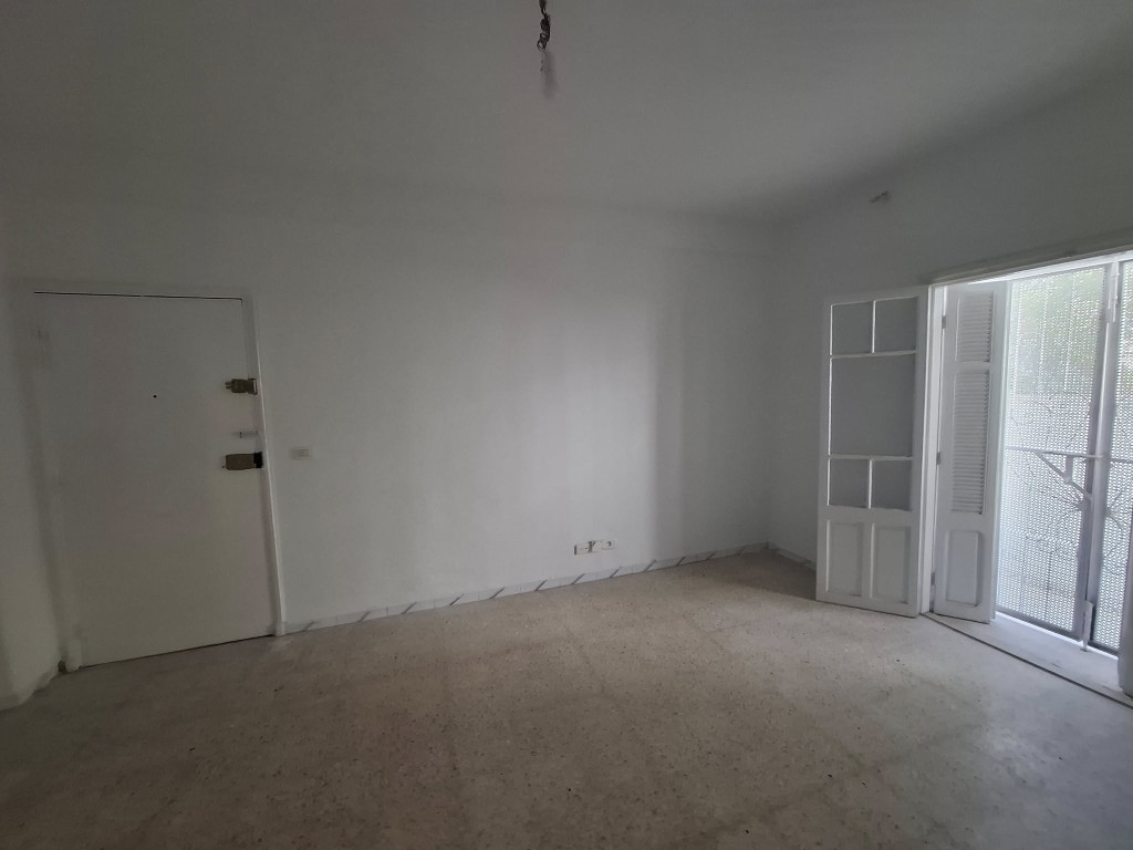 À Vendre – Appartement S+2 Rez-de-Chaussée avec Place de Parking à Mourouj 5