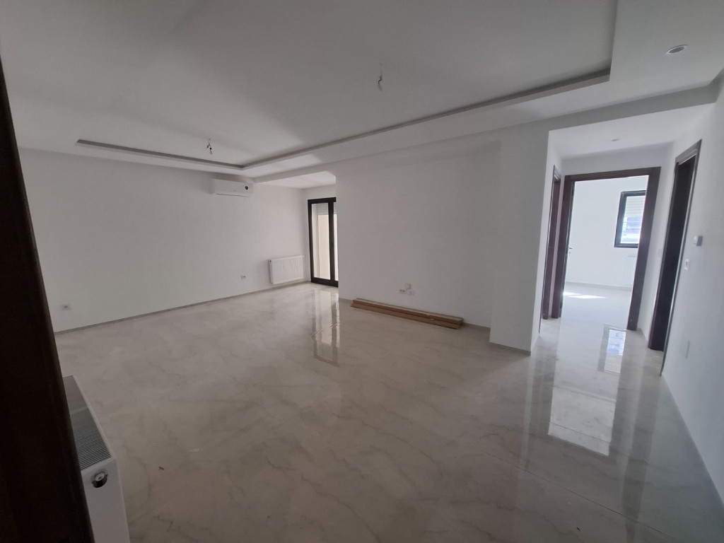 Appartement S+2 Haut Standing – 104,98 m² – RDC – Parking sous-sol – Direct Promoteur