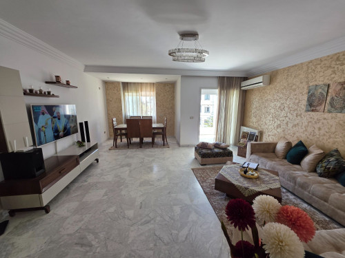 À vendre appartement S+3 de 137 m² à El Mourouj 1 Cité Erraoudha avec suite parentale et parking