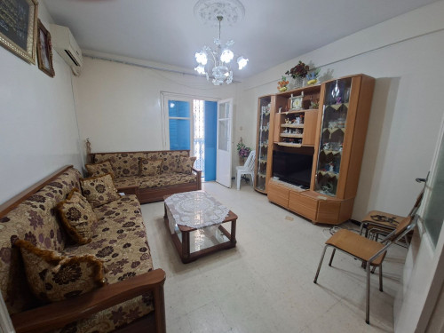 Appartement S+2 RDC avec jardin – Nouvelle Médina