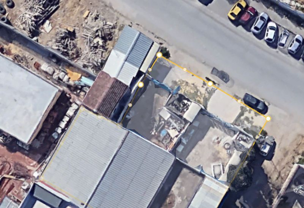 Dépôt à vendre en zone industrielle de Ben Arous – Terrain titré de 818 m² avec partie administrative et cour
