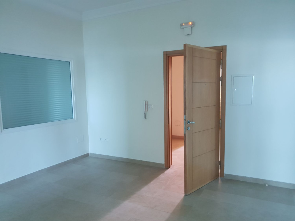 Bureau haut standing de 180 m² à louer – ZI El Mghira