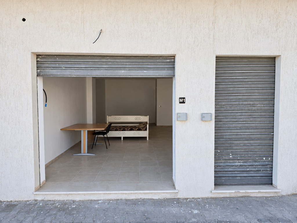 Boutique M1 de 50 m² à Nouvelle Médina 3