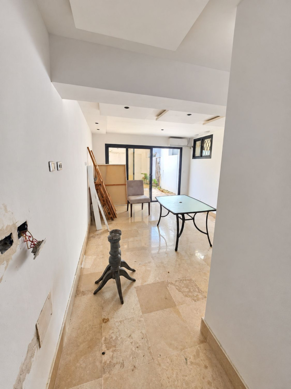 Local 52 m² + terrasse à Mégrine Coteaux