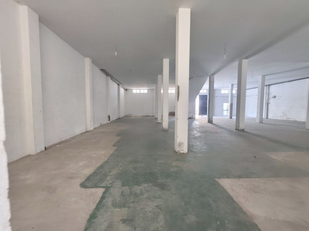 Dépôt de 500 m² à louer à El Mourouj 5